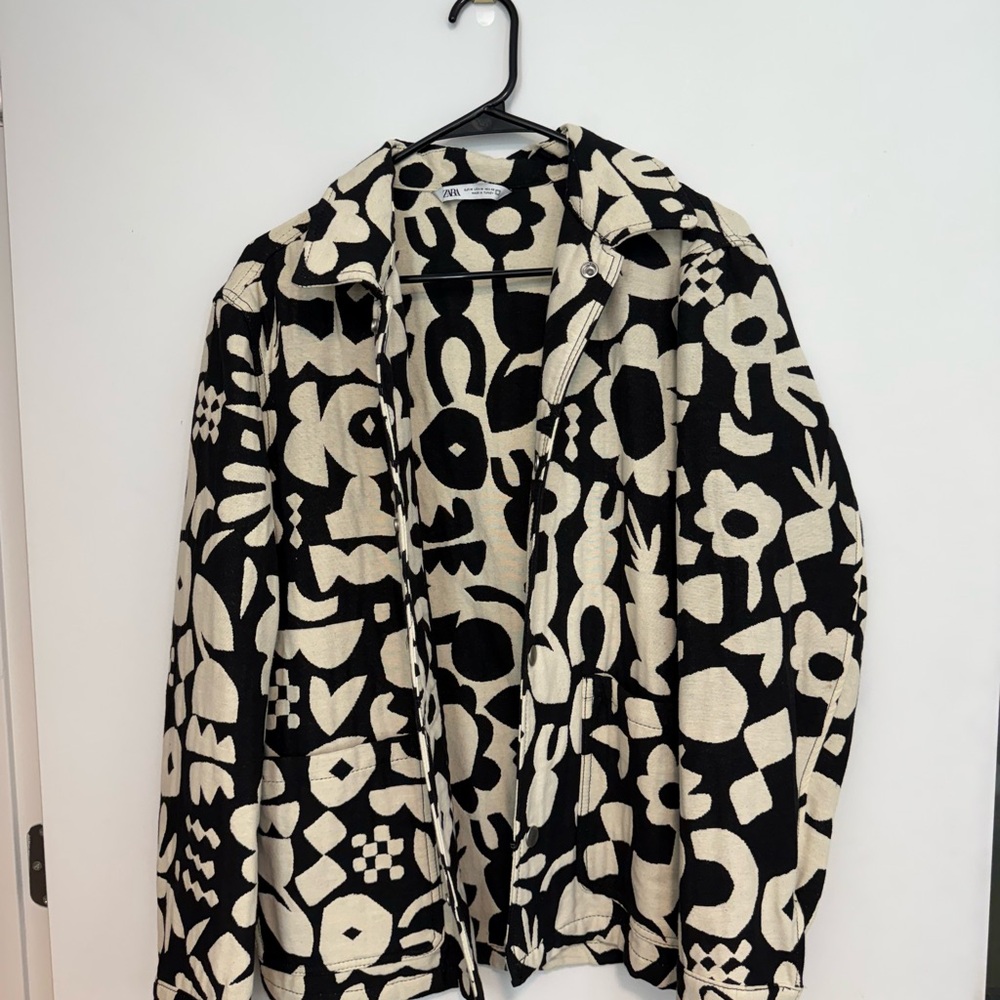 Zara Black and White Dress Shirt with Artistic Pattern